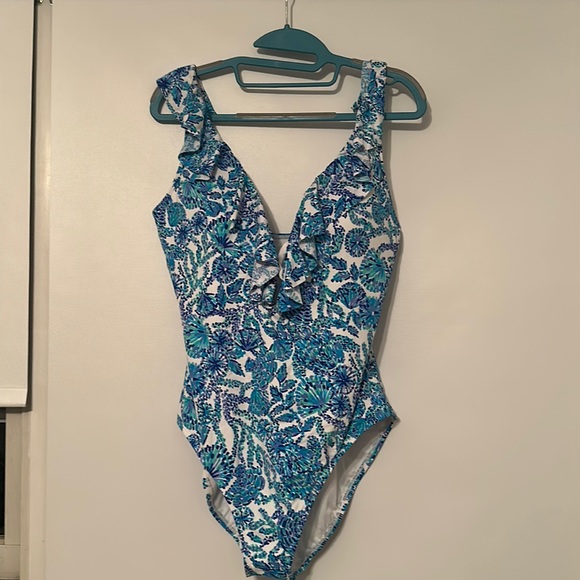 Lilly Pulitzer Swim Nwot Lilly Pulitzer Bathing Suit Poshmark